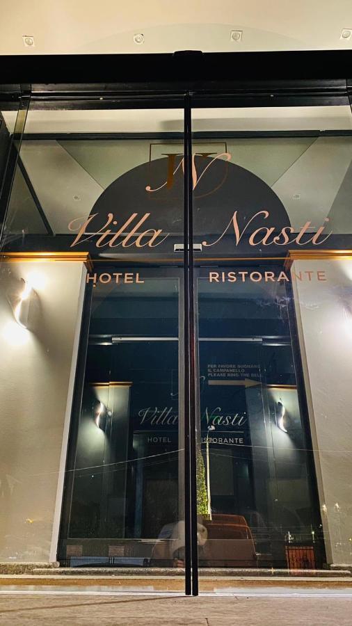 Villa Nasti Hotel Ristorante Canzo Buitenkant foto
